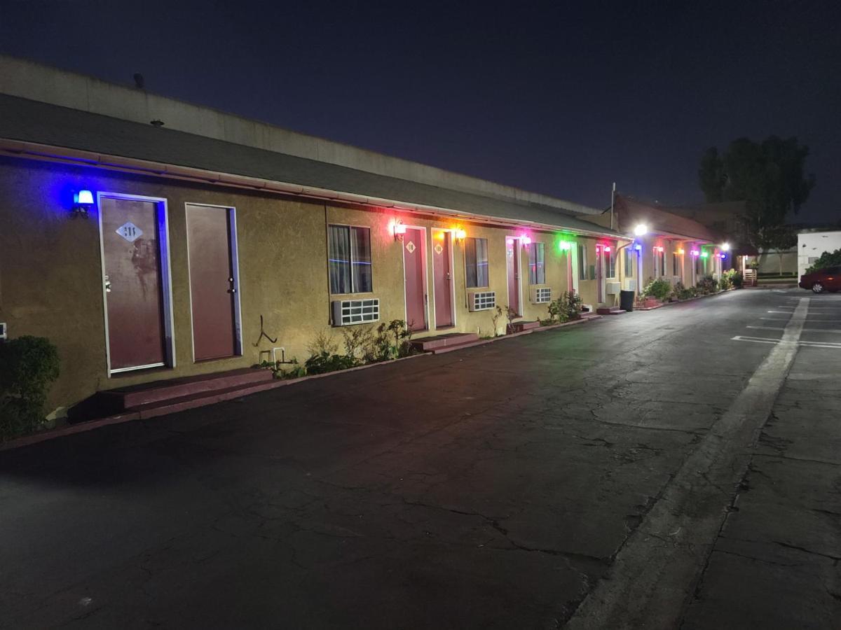 דאוני Deluxe Motel, Los Angeles Area מראה חיצוני תמונה